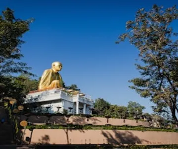 Doi Suthep and Wat Pha Lat Sunrise Tour – Half Day